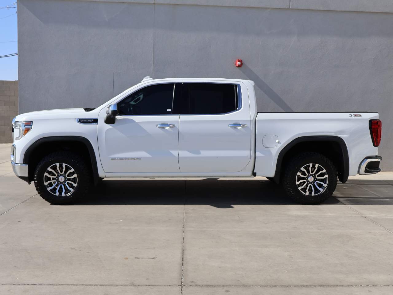 2021 GMC Sierra 1500 SLT Crew Cab