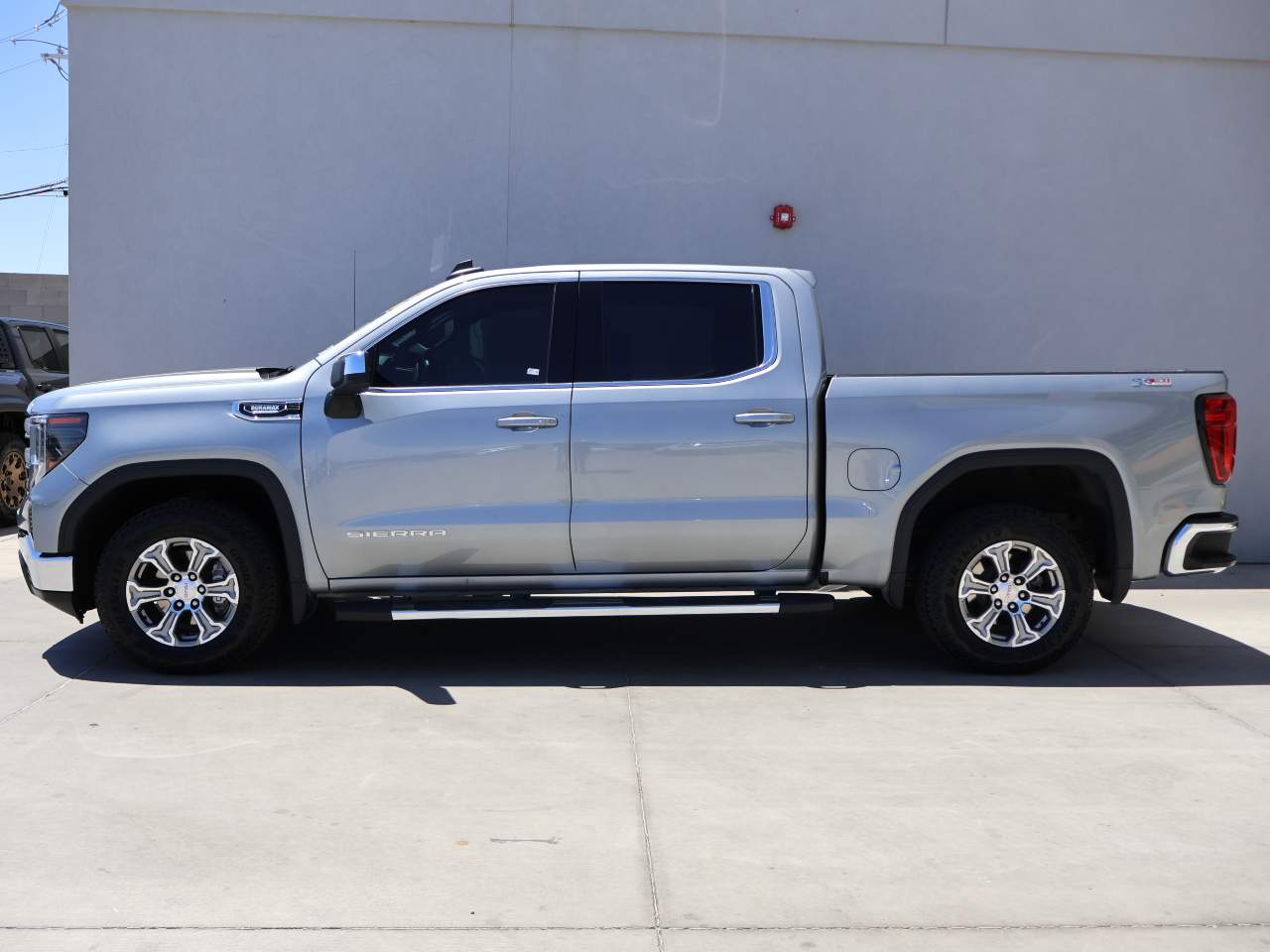 2023 GMC Sierra 1500 SLE Crew Cab