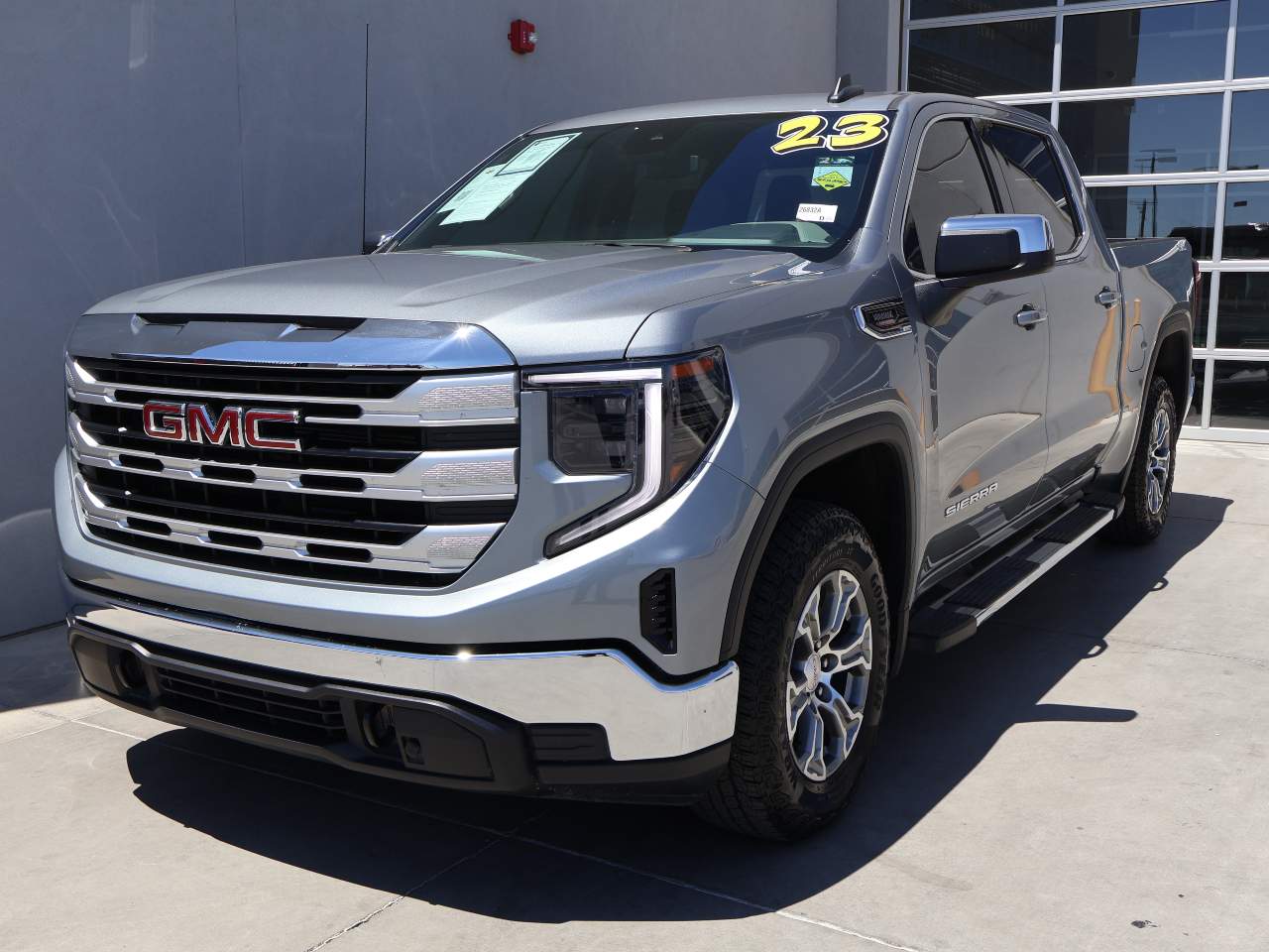 2023 GMC Sierra 1500 SLE Crew Cab