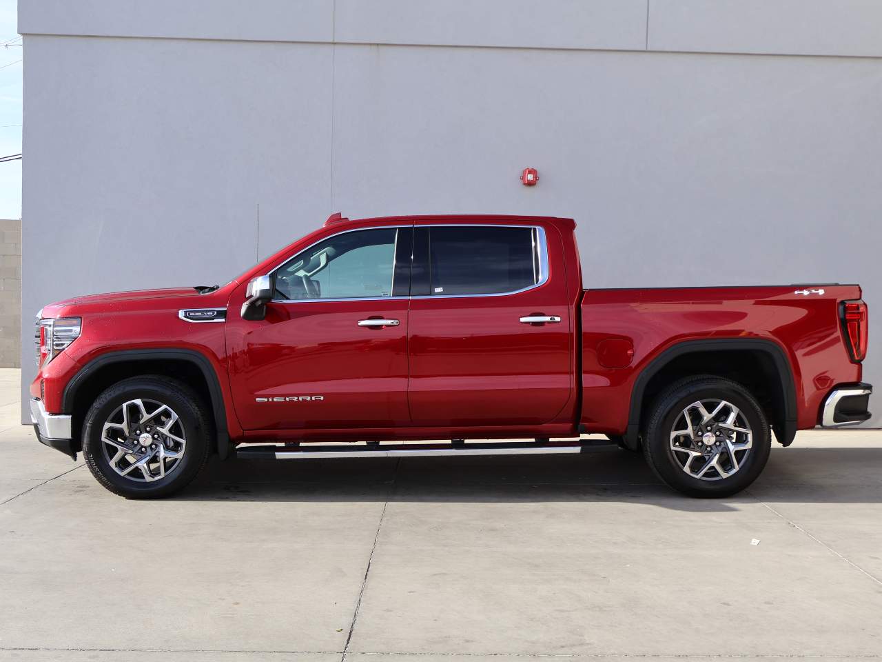 2025 GMC Sierra 1500 SLT Crew Cab