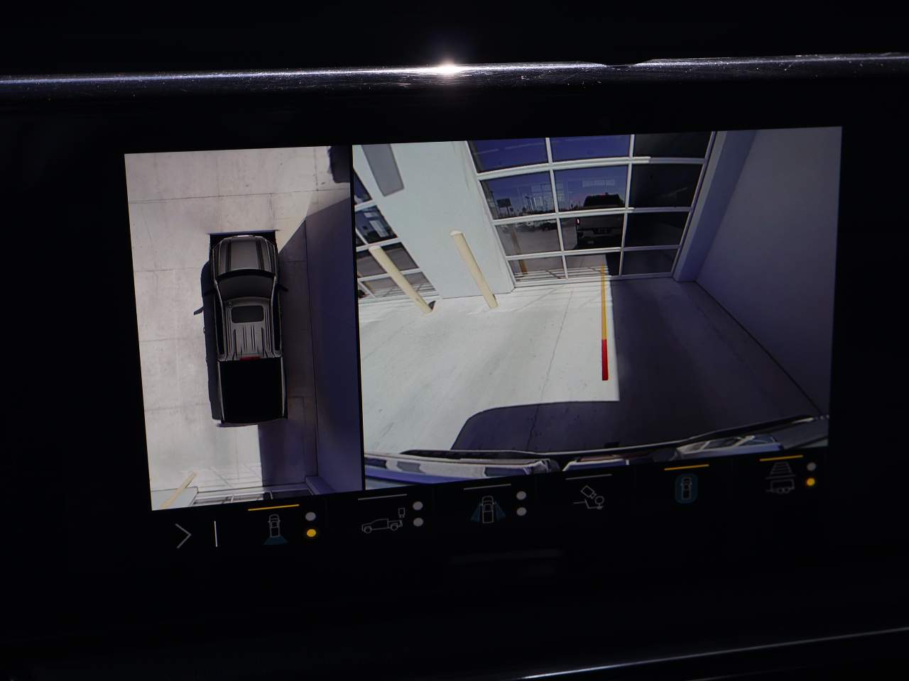 2023 GMC Sierra 1500 AT4 Crew Cab
