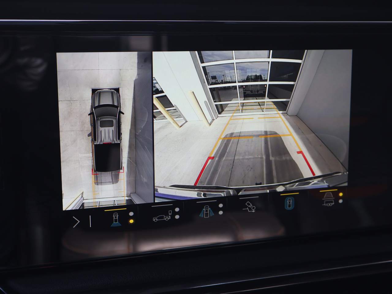 2023 GMC Sierra 1500 AT4 Crew Cab