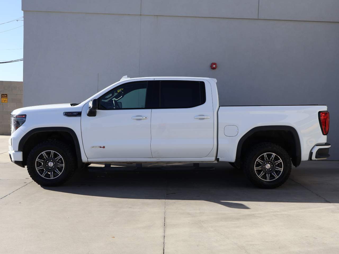 2025 GMC Sierra 1500 AT4 Crew Cab