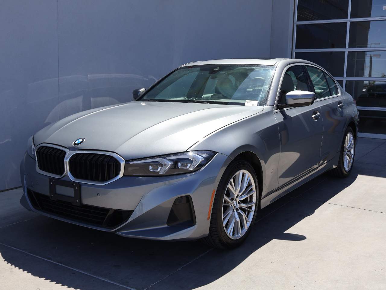 2024 BMW 3-Series 330i