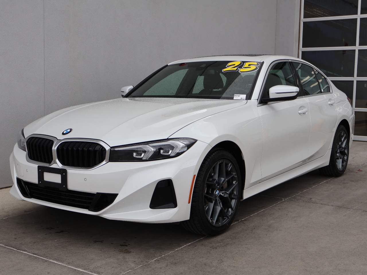 2025 BMW 3-Series 330i xDrive