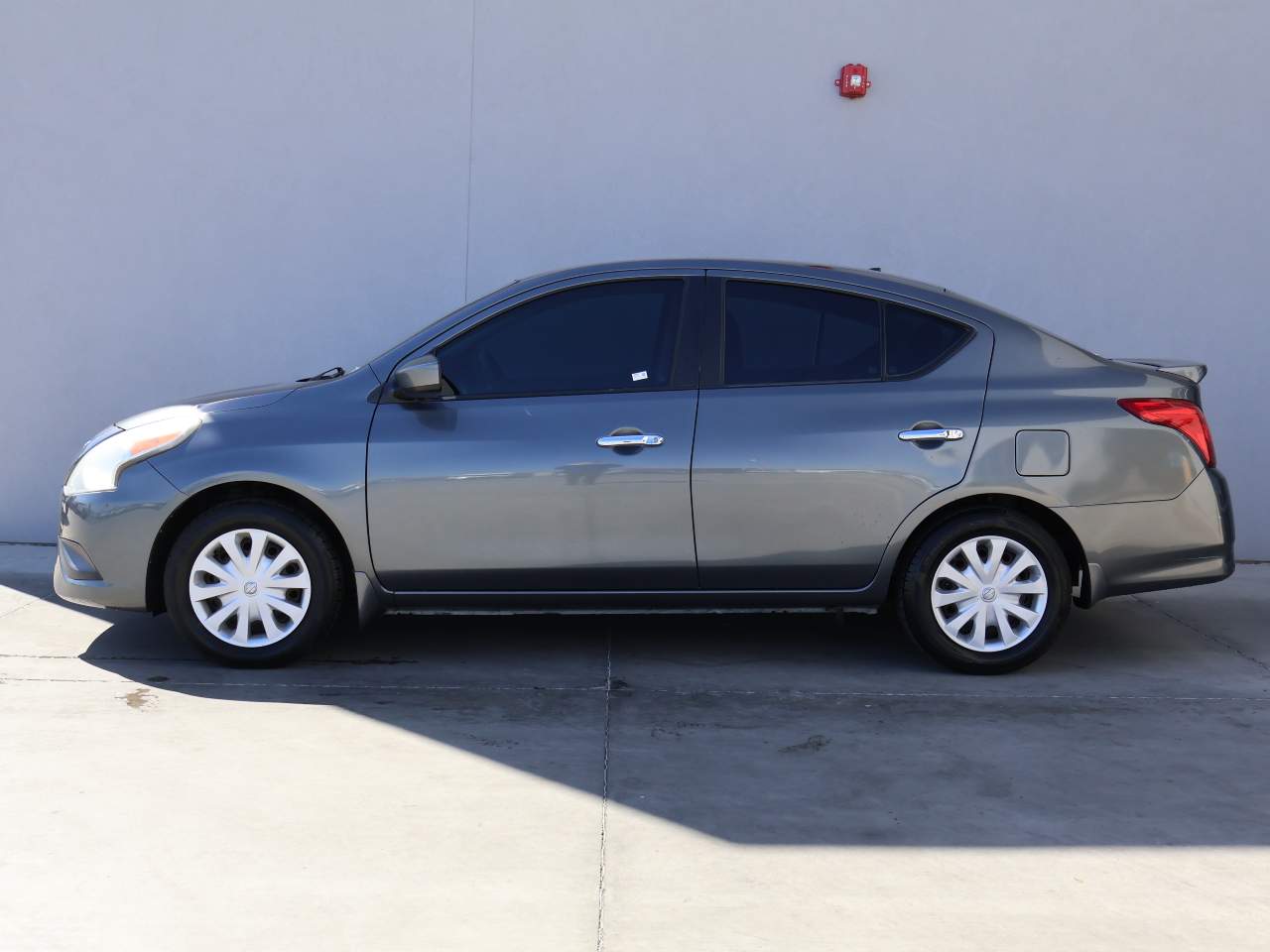 Used 2016 Nissan Versa Sedan SV with VIN 3N1CN7AP0GL844364 for sale in Yuma, AZ