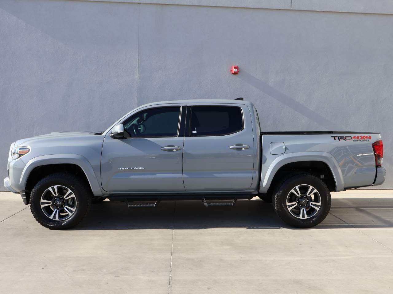 Used 2019 Toyota Tacoma TRD Sport with VIN 3TMCZ5AN0KM195091 for sale in Yuma, AZ