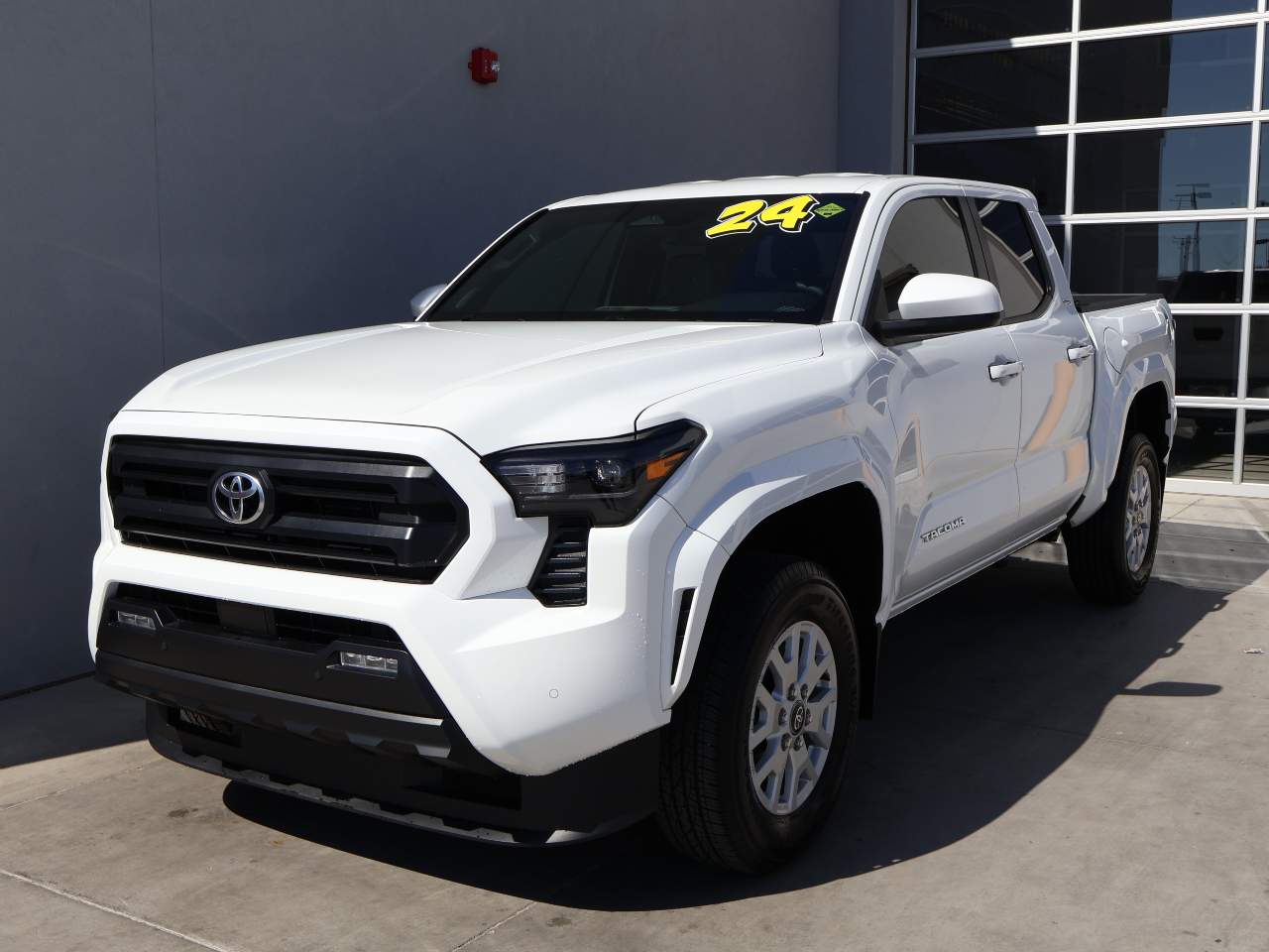 2024 Toyota Tacoma SR5 Crew Cab