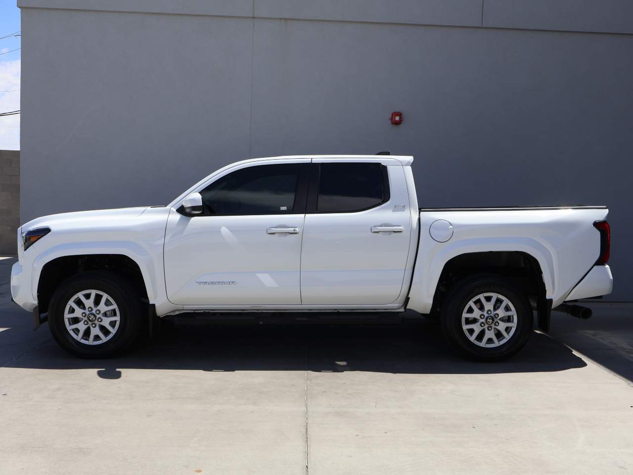 2025 Toyota Tacoma SR5 Crew Cab
