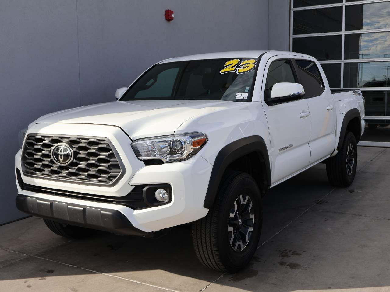 2023 Toyota Tacoma SR5 V6 Crew Cab