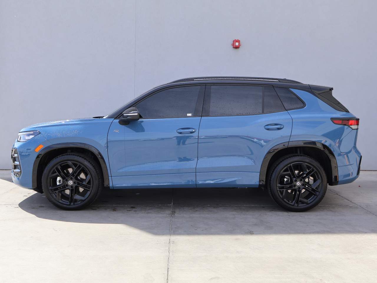 2026 Volkswagen Tiguan SE R-Line Black 4Motion