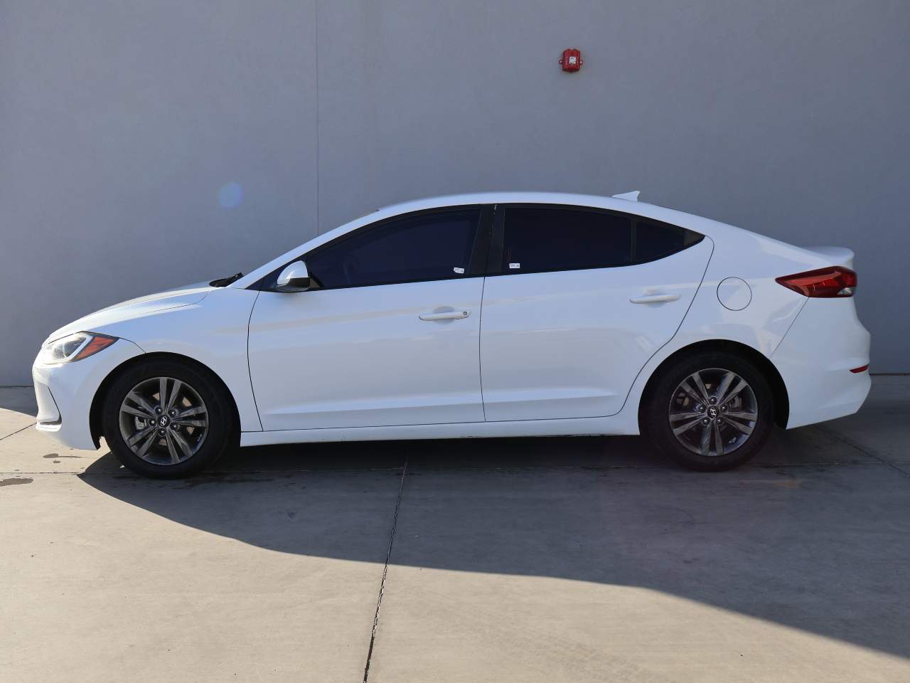 Used 2018 Hyundai Elantra SEL with VIN 5NPD84LF7JH343247 for sale in Yuma, AZ