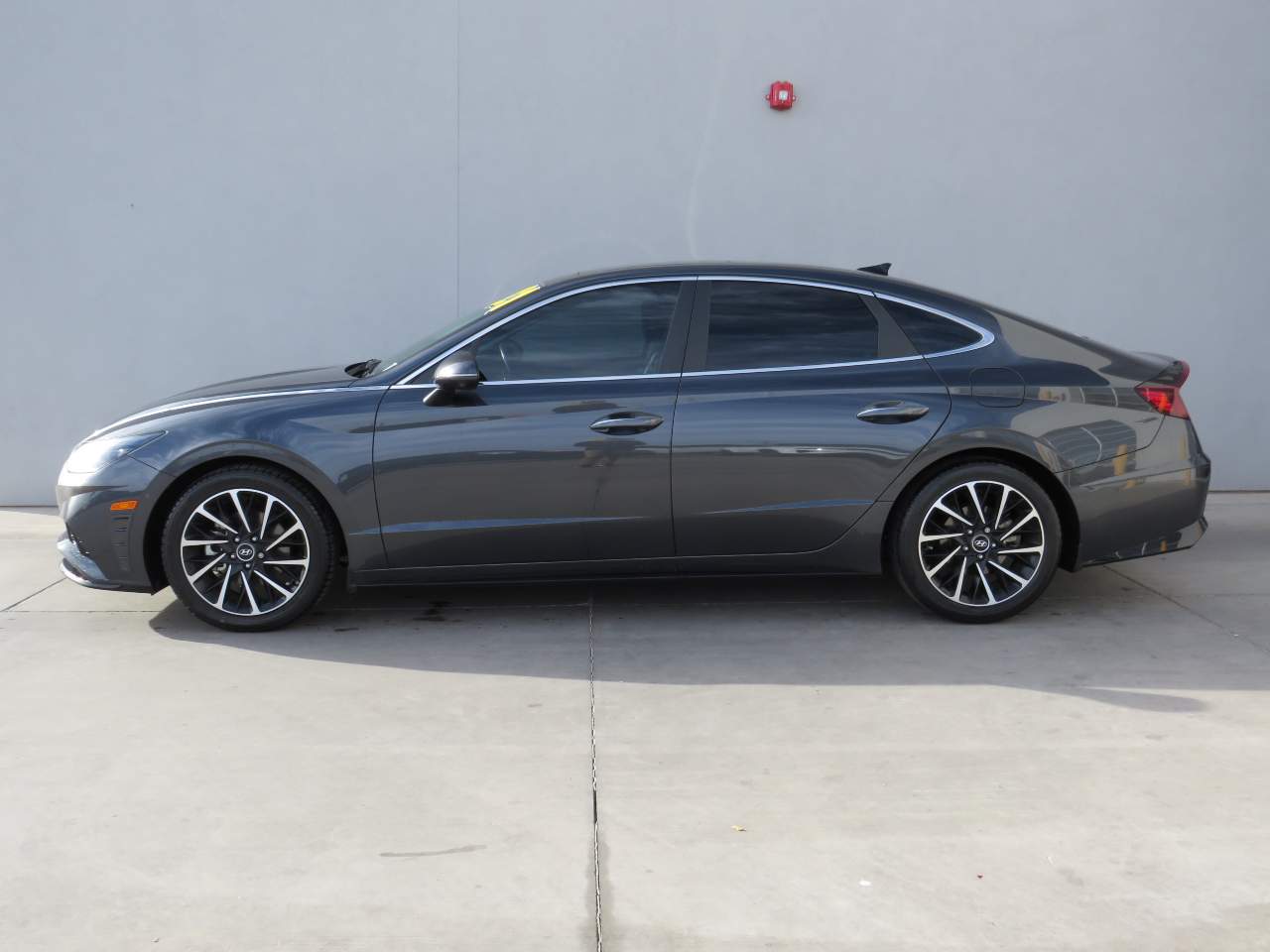 2021 Hyundai SONATA Limited