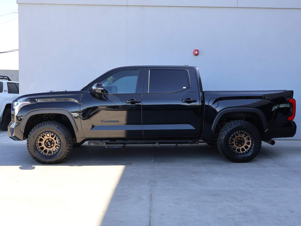 2024 Toyota Tundra Limited HV Crew Cab