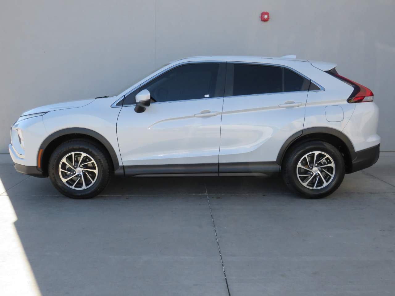 2022 Mitsubishi Eclipse Cross ES