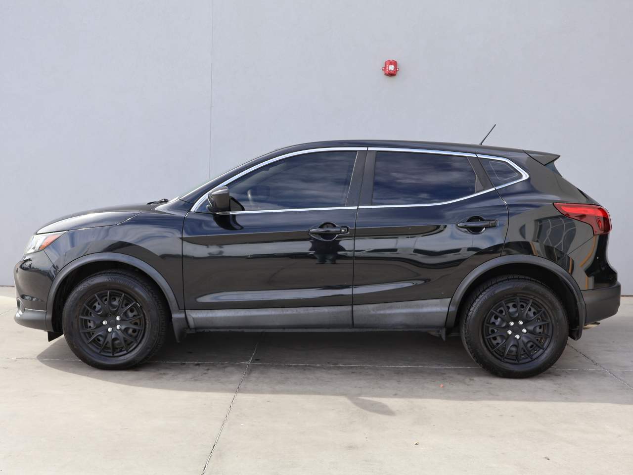 2017 Nissan Rogue Sport S