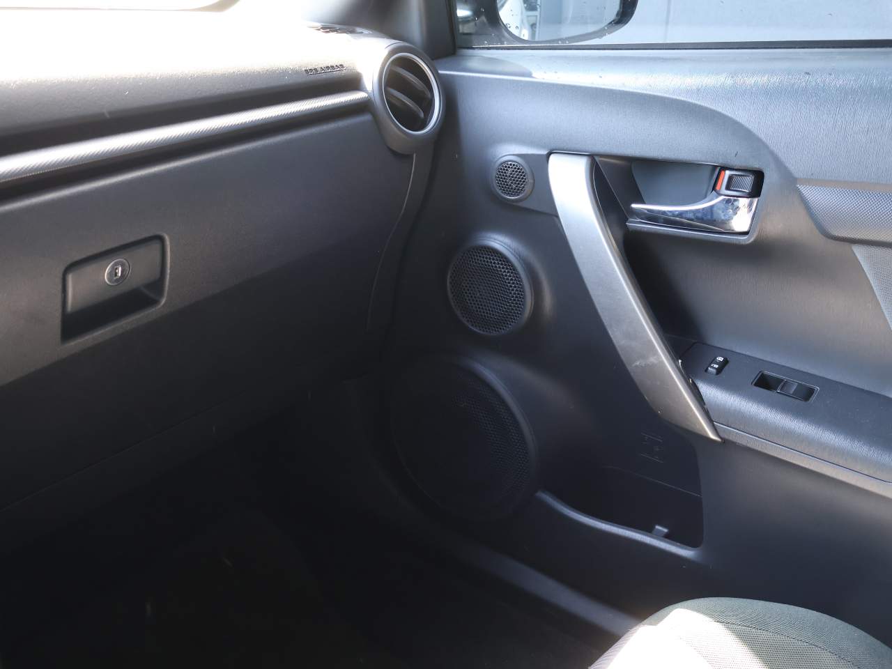 2016 Scion tC  