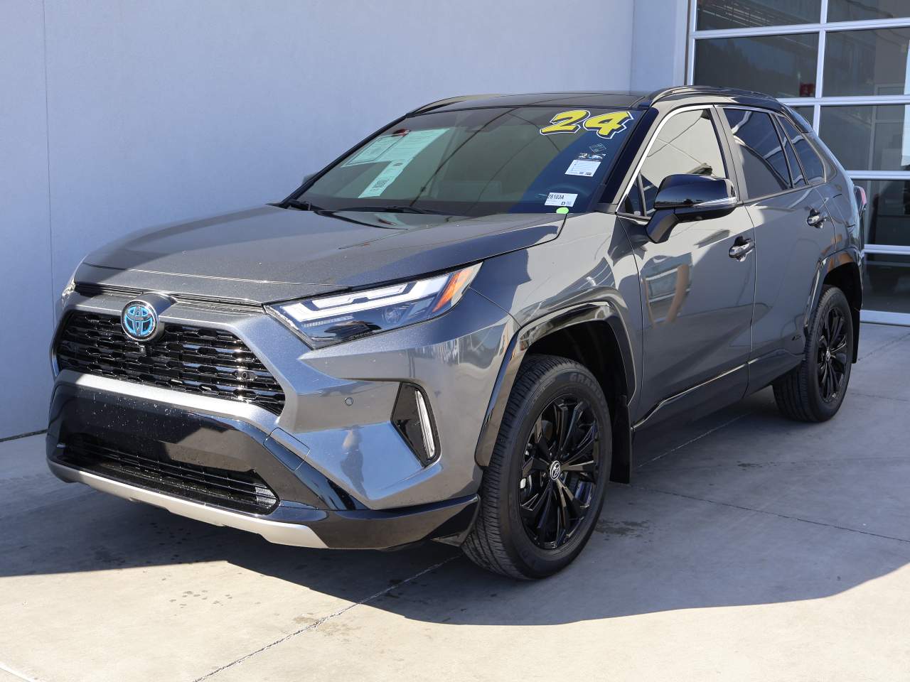 2024 Toyota RAV4 Hybrid XSE