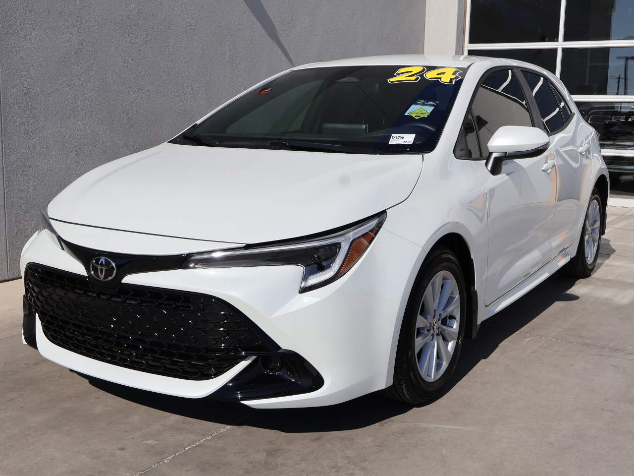 2024 Toyota Corolla Hatchback SE