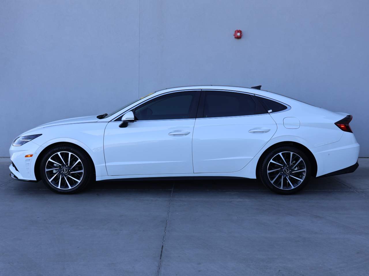 2022 Hyundai SONATA Limited