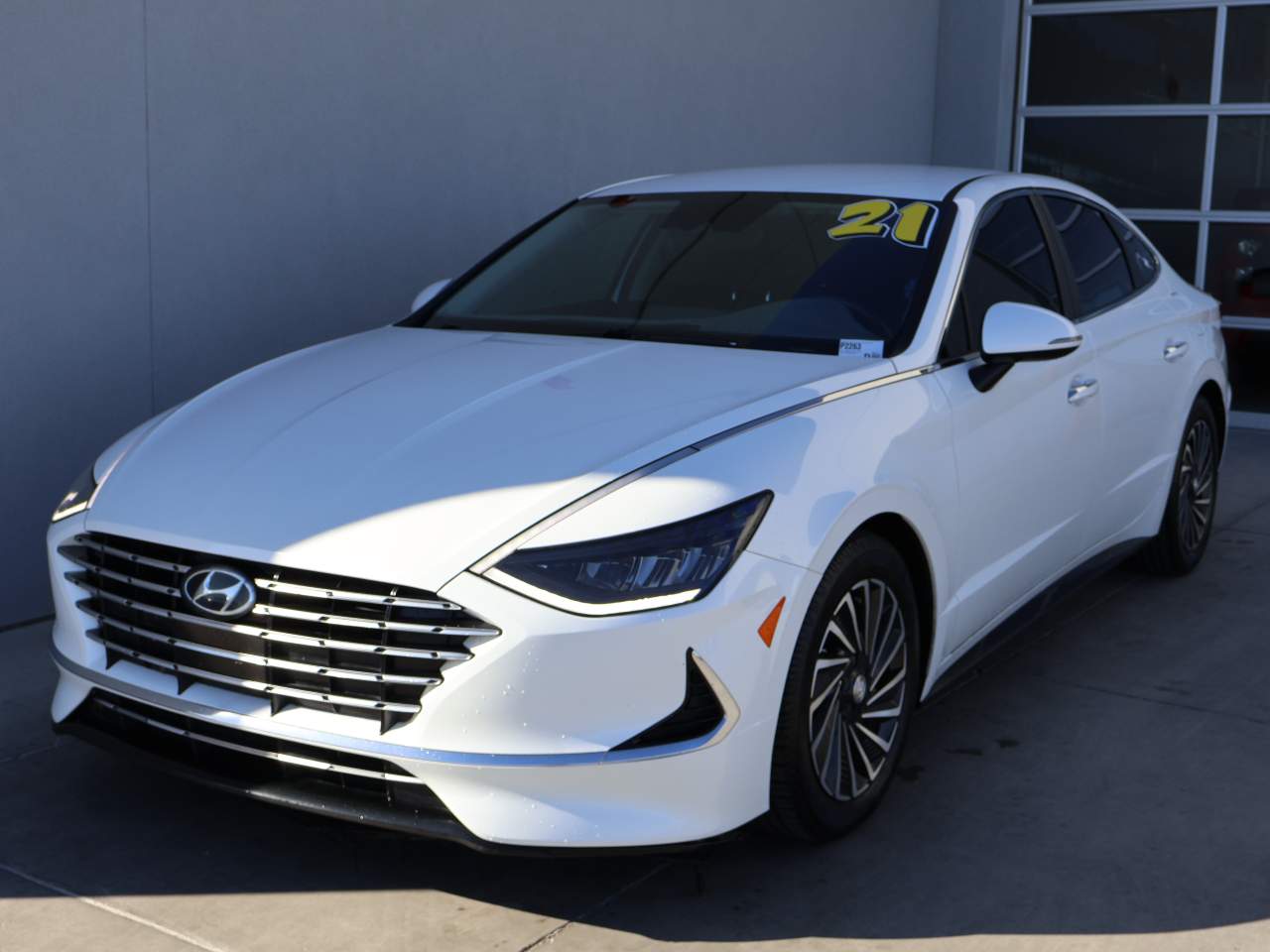 2021 Hyundai SONATA Hybrid SEL