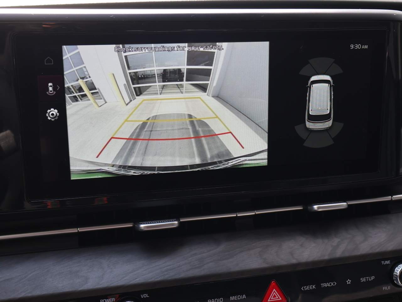 2024 Kia Carnival EX