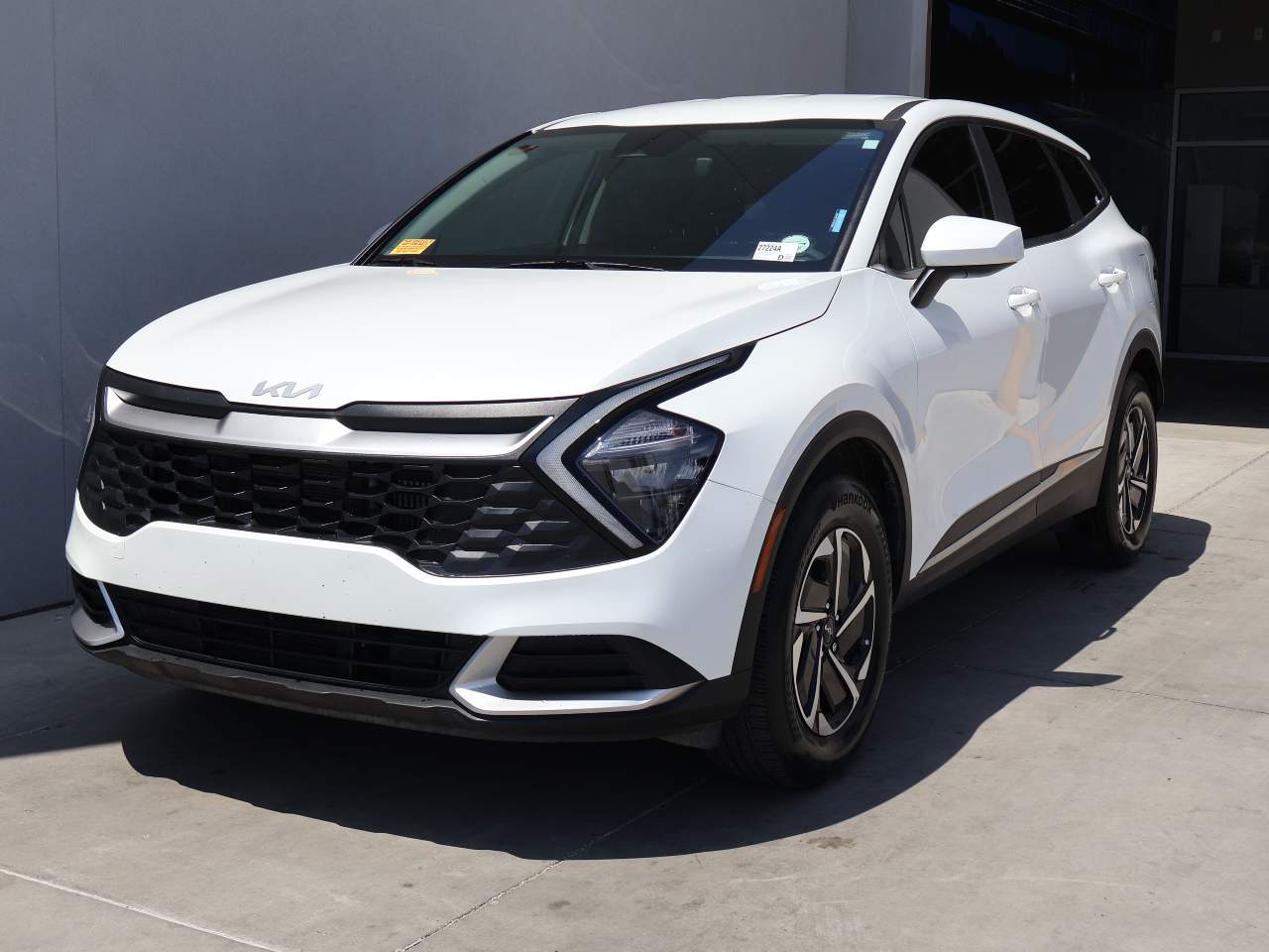 2023 Kia Sportage Hybrid LX