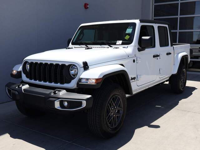 2024 Jeep Gladiator