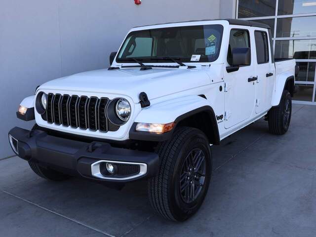 2024 Jeep Gladiator