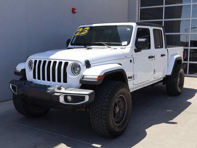 2023 Jeep Gladiator