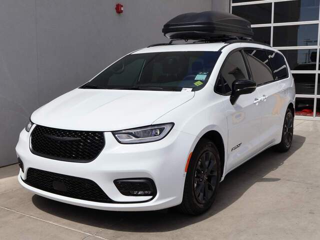 2025 Chrysler Pacifica