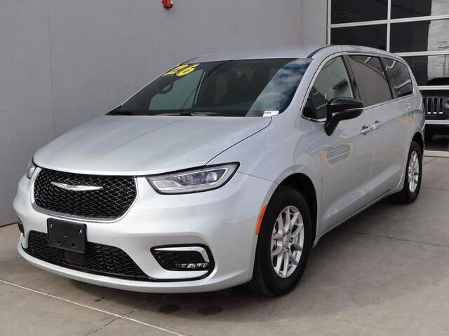 2026 Chrysler Pacifica