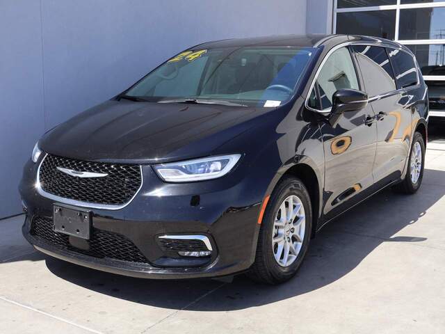 2024 Chrysler Pacifica