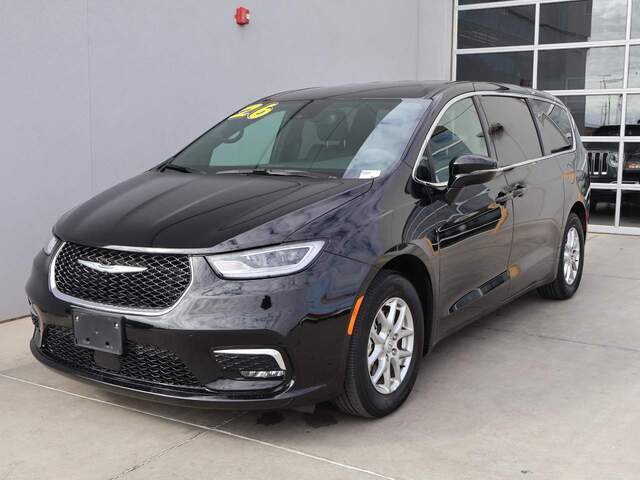 2026 Chrysler Pacifica