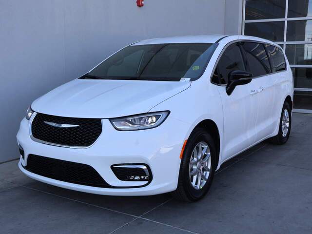 2026 Chrysler Pacifica