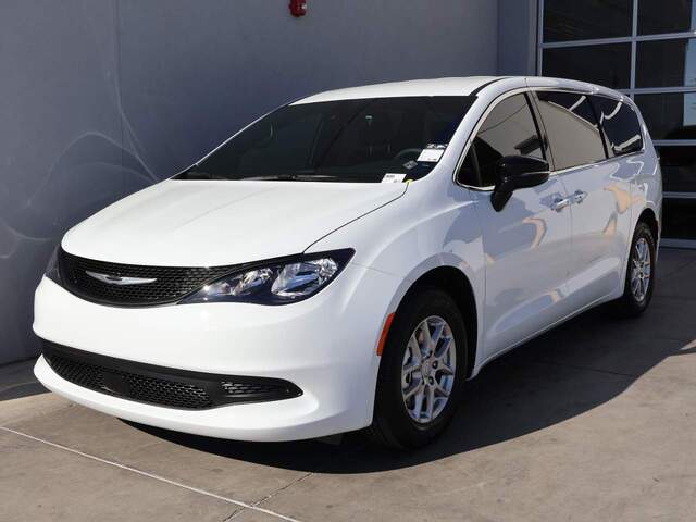 2026 Chrysler Voyager