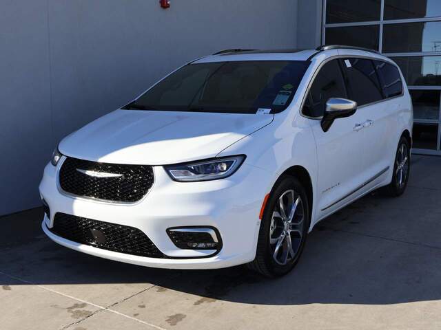 2026 Chrysler Pacifica