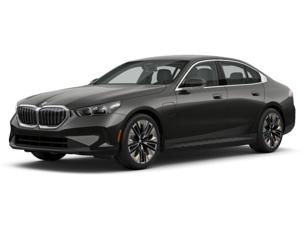 2026 BMW 5-Series 550e xDrive Sedan