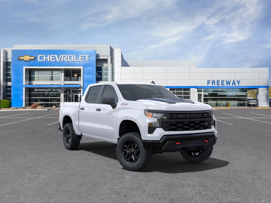 2025 Chevrolet Silverado 1500 Crew Cab Custom Trail Boss 4WD