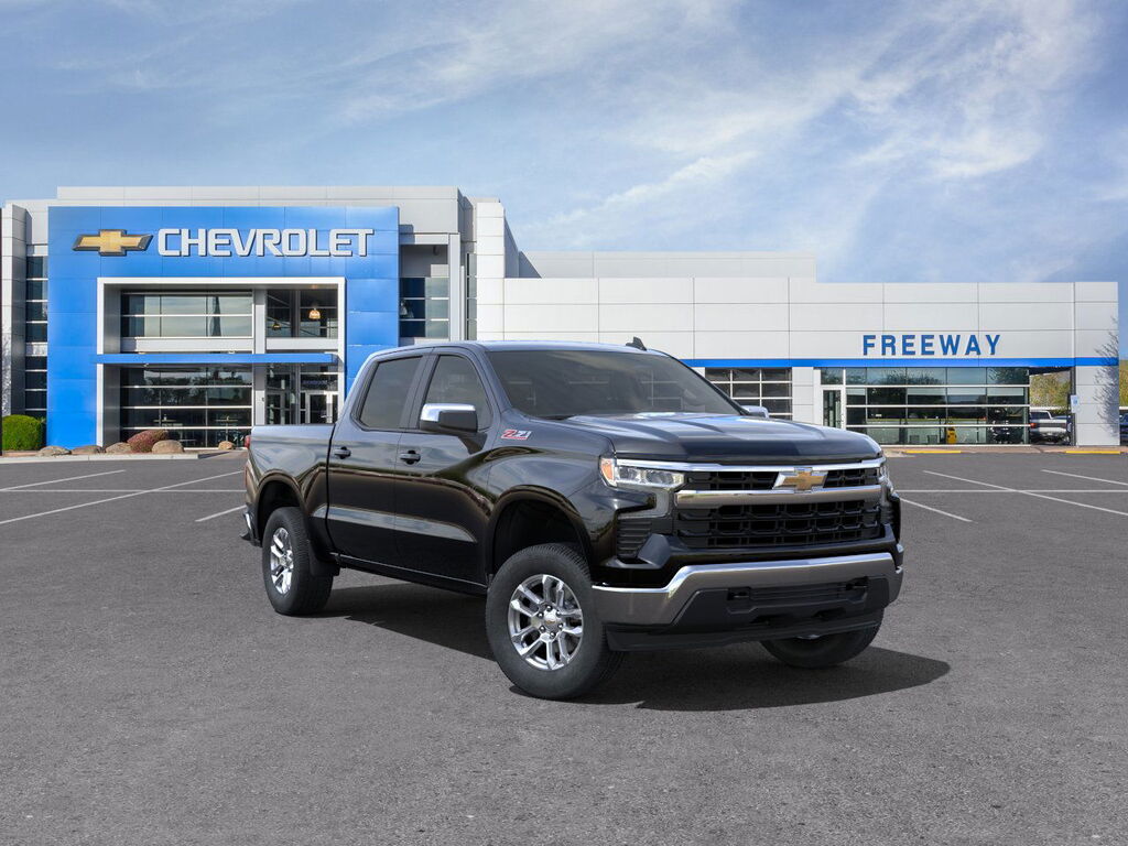 2025 Chevrolet Silverado 1500 Crew Cab 1LT 4WD