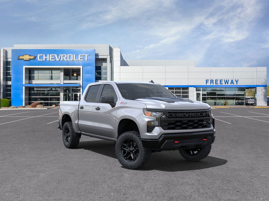 2025 Chevrolet Silverado 1500 Crew Cab Custom Trail Boss 4WD