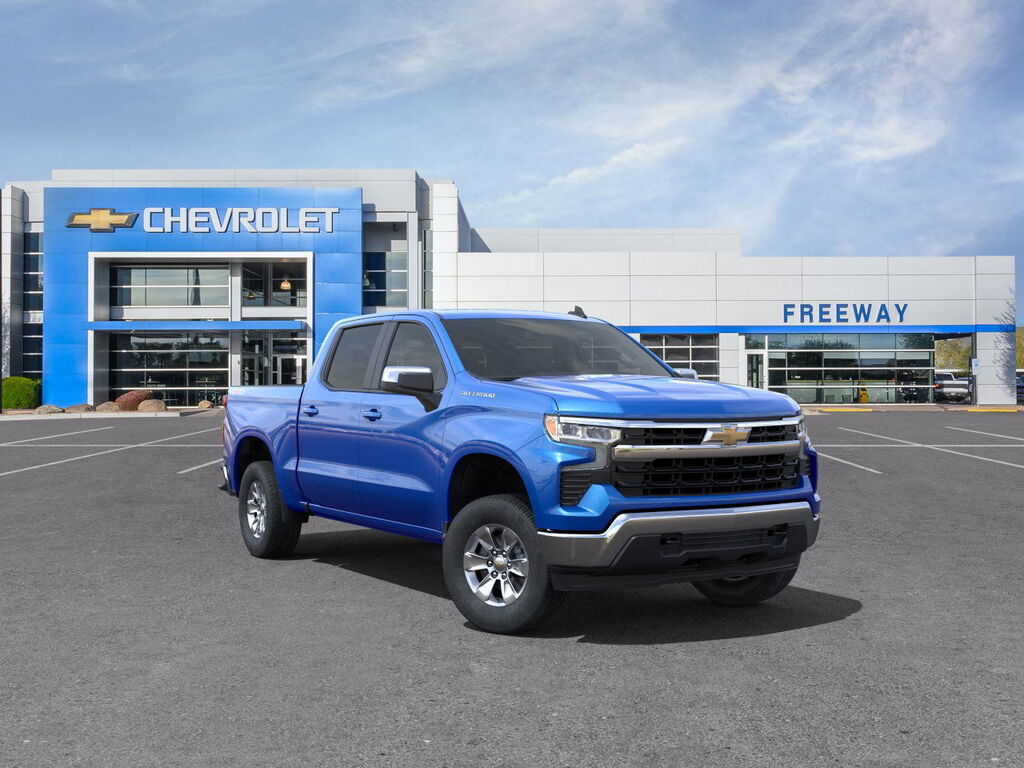 2025 Chevrolet Silverado 1500 Crew Cab 1LT 4WD