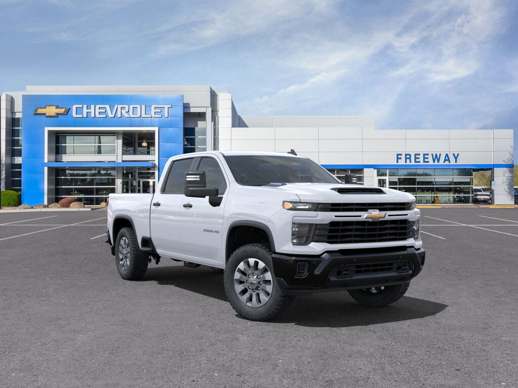 2025 Chevrolet Silverado 2500HD Crew Cab Custom 4WD