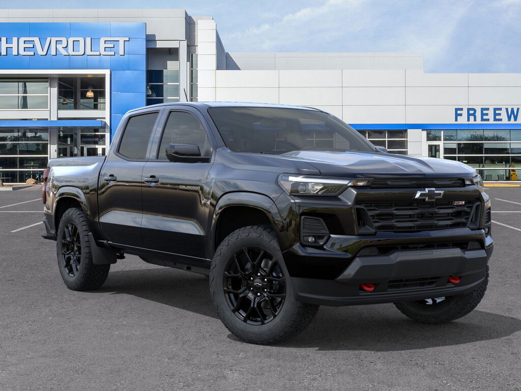 2025 Chevrolet Colorado Z71 - Photo 7