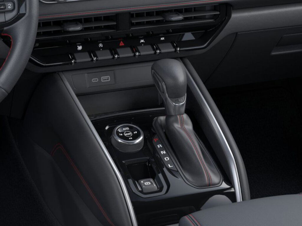 2025 Chevrolet Colorado Z71 - Photo 23