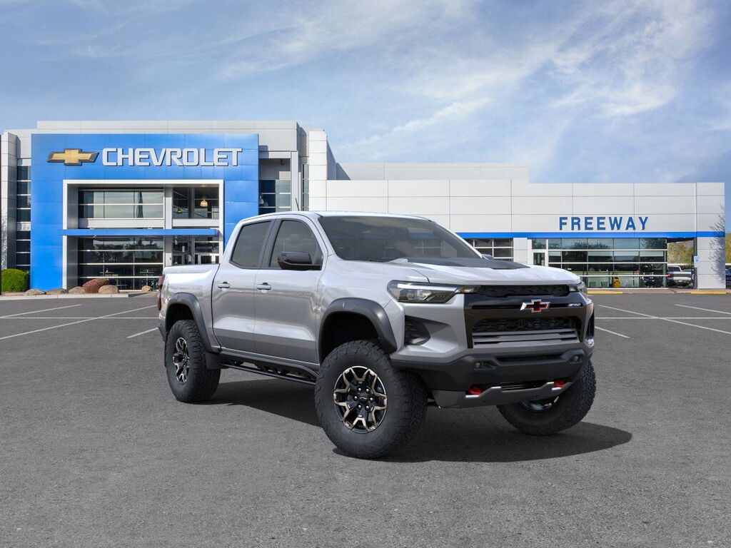 2025 Chevrolet Colorado 4ZR2 4WD