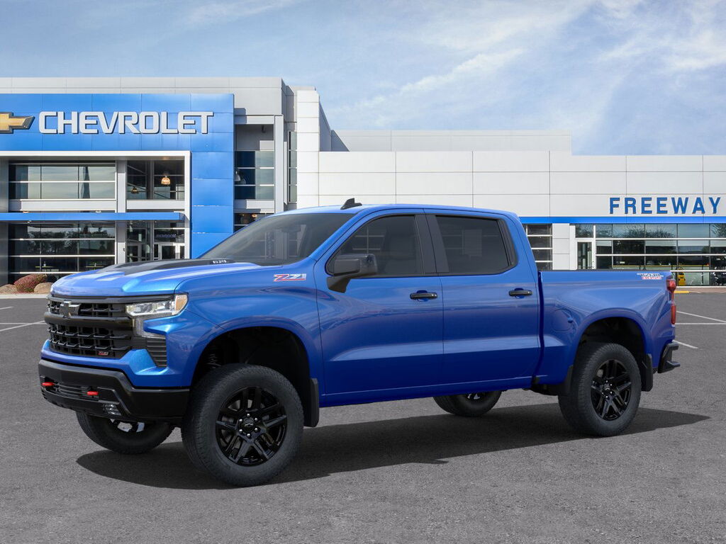 2025 Chevrolet Silverado 1500 Crew Cab 2LT Trail Boss 4WD
