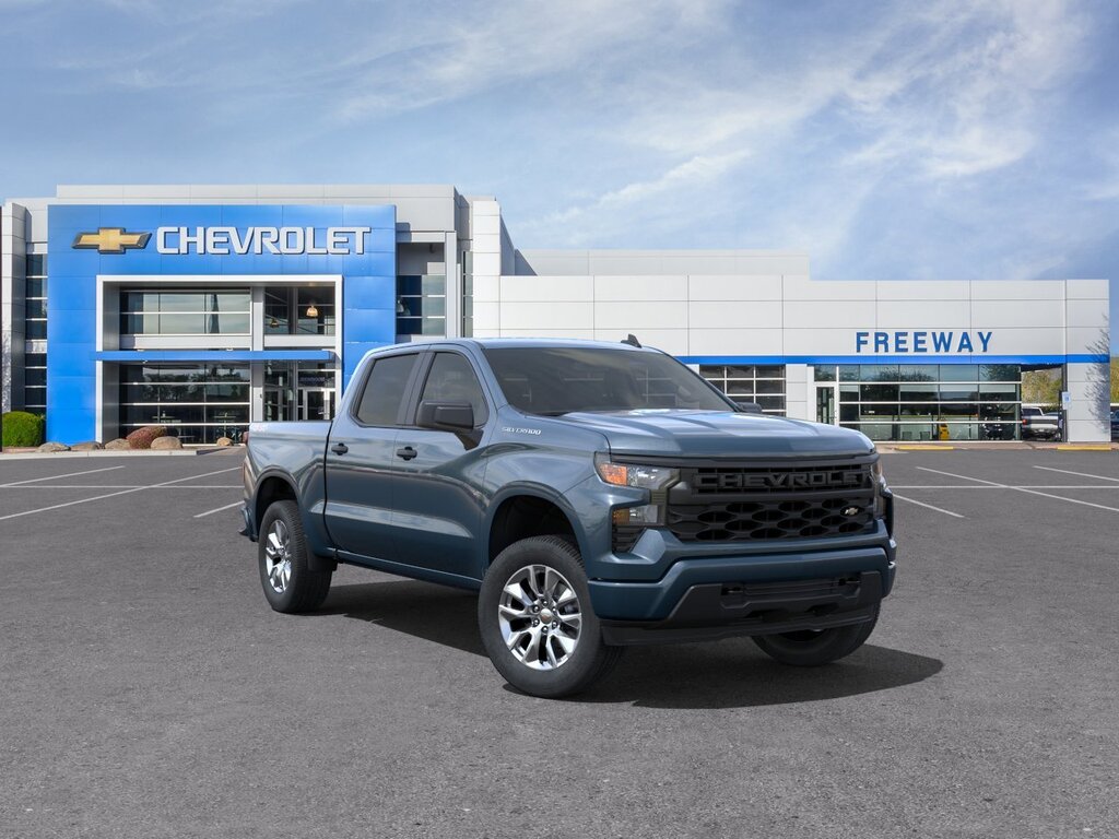 2024 Chevrolet Silverado 1500 Custom Crew Cab