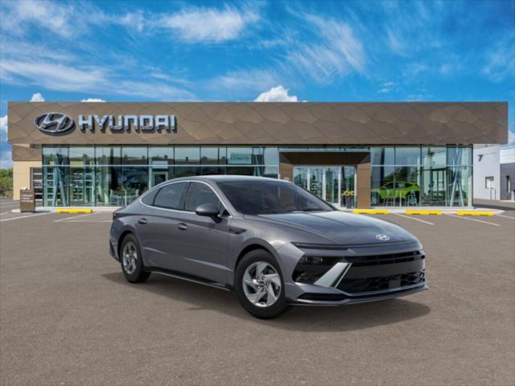 2025 Hyundai SONATA SE