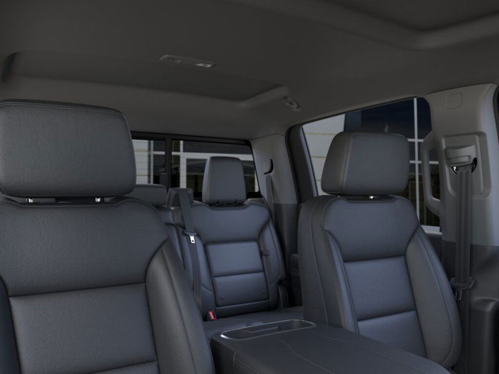 2025 GMC Sierra 1500 Crew Cab SLT 4WD